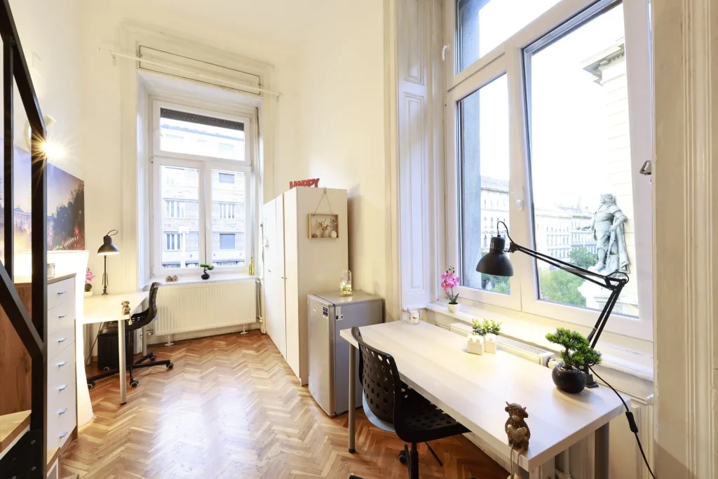 Private Dormitory Budapest rooms for rent in budapest for students