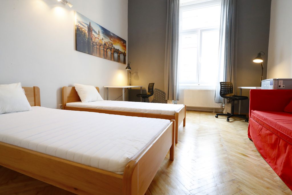 Student_Room_for_rent_in_Budapest_Prague_Room_3