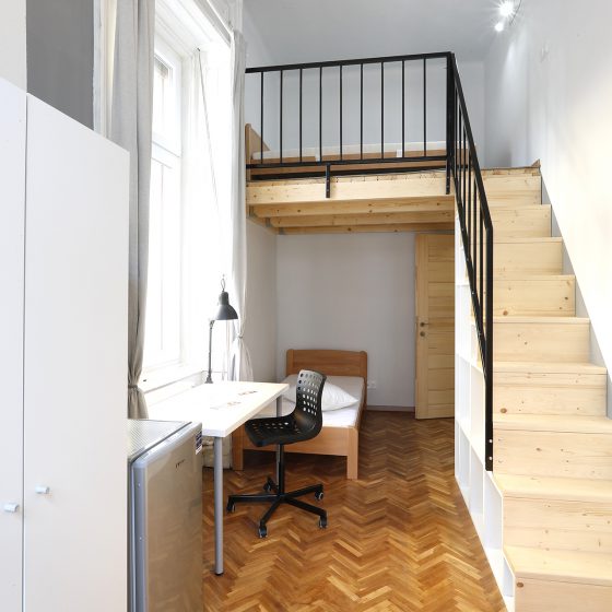 Student Room for rent in Budapest Washington Room