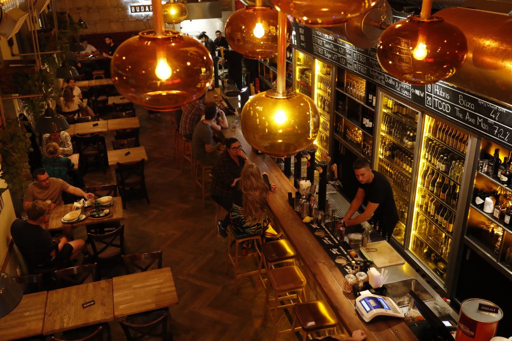 Student room for rent Budapest, student accommodation Budapest, student apartments, student house for rent, student flats, student properties, accommodation for students, erasmus accommodation Budapest, Best accommodation for students, rent student accommodation Student room for rent Budapest, Erasmus accommodation Budapest, student accommodation Budapest, apartments for erasmus students in Budapest, student apartments, student house for rent, student flats, student properties, accommodation for students, Best accommodation for students, rent student accommodation